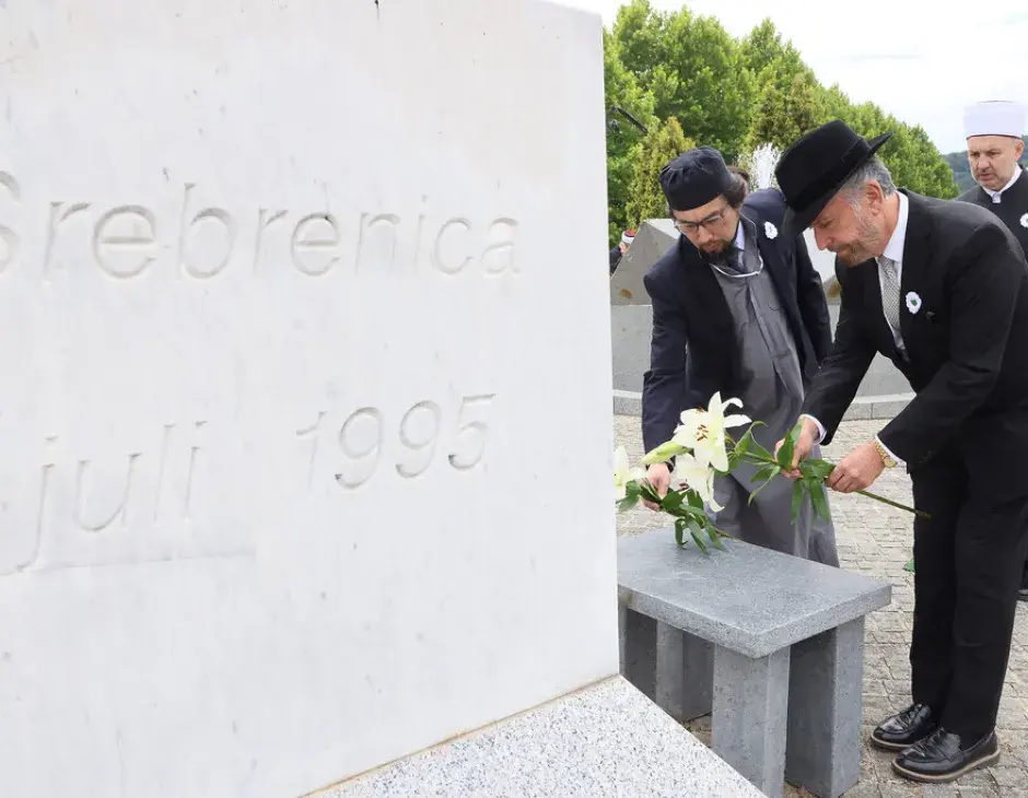 Muslim Jewish Leadership Council Europe Sends Message of Interfaith Unity at Srebrenica Commemoration Service 