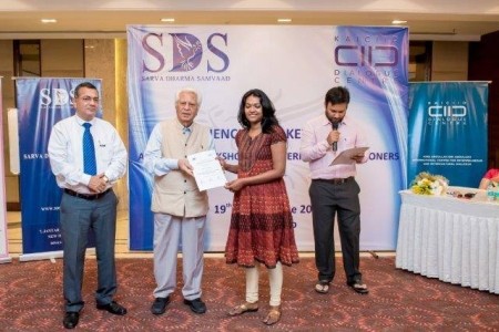 Participants receive their certificates at the conclusion of the training in New Delhi, India. Photo:Facebook